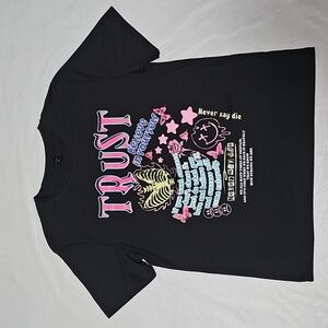 ROMWE Adult Medium Black Short Sleeve Graphic T-Shirt Used
